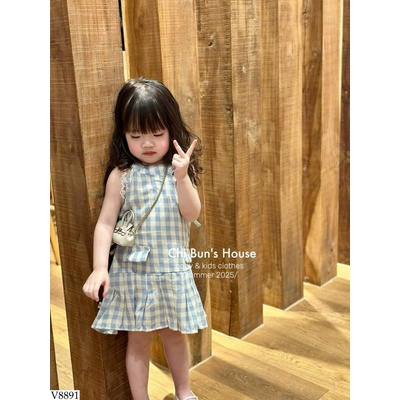 V8891 VÁY CỔ YẾM KẺ CARO NINGLI