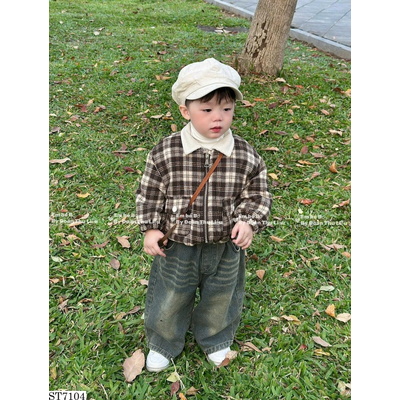ST7104 SET ÁO KHOÁC KẺ CARO PHỐI QUẦN JEANS BT