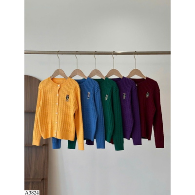 A3824 ÁO LEN CARDIGAN THÊU GẤU CHO BÉ