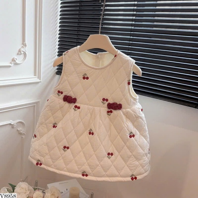 V8958 VÁY CHỮ A HỌA TIẾT CHERRY BG