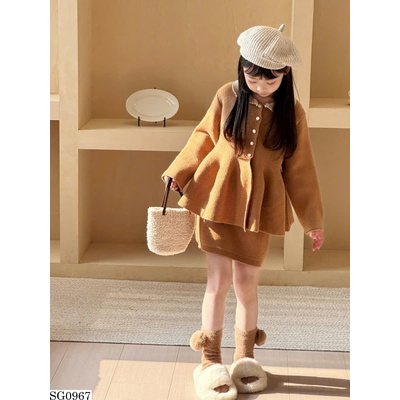 SG0967 SET ÁO LEN XÒE CỔ BÈO MIX CV CHỮ A BG