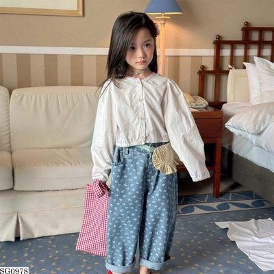 SG0978 ET ÁO TAY PHỒNG MIX QUẦN JEANS HỌA TIẾT BG ADBABY