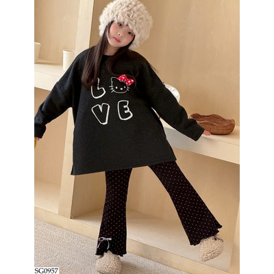 SG0957 SET ÁO KITTY MIX QUẦN LOE CHẤM BI BG