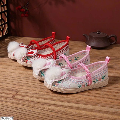 GG8903 GIÀY THÊU HỌA TIẾT CỔ TRANG BG