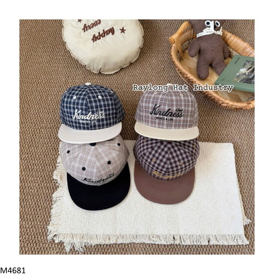 M4681 MŨ NỒI THÊU CHỮ BÉ TRAI