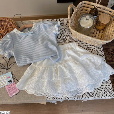 SG1178 SET ÁO MONTOGHI XANH MIX CV TRẮNG