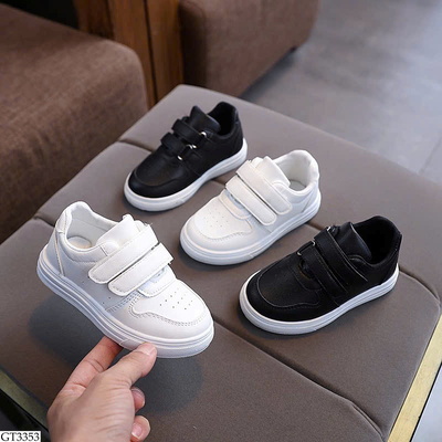 GT3353 GIÀY THỂ THAO QUAI DÁN