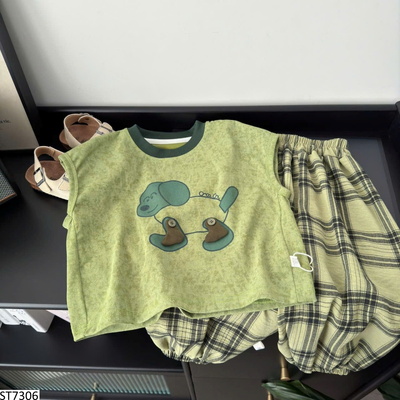 ST7306 SET ÁO SÁT NÁCH HỌA TIẾT CÚN MIX QUẦN KẺ CHO BÉ