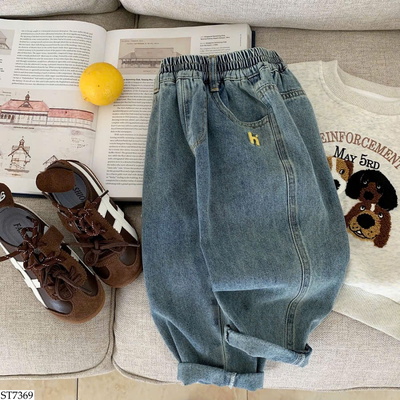 ST7369 ÁO NỈ PHỐI QUẦN JEAN CHO BT