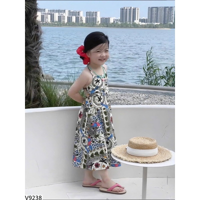 V9238 VÁY HỌA TIẾT HỞ LƯNG CHO BÉ