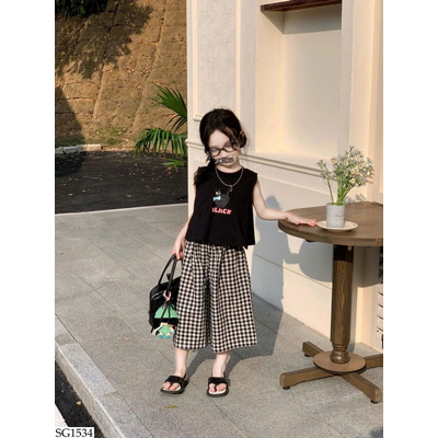 SG1534 SET ÁO SÁT NÁCH MIX QUẦN KẺ CARO BG