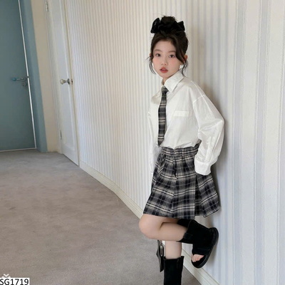 SG1719 SET ÁO SƠ MIX MIX CHÂN VÁY CARO CHO BÉ