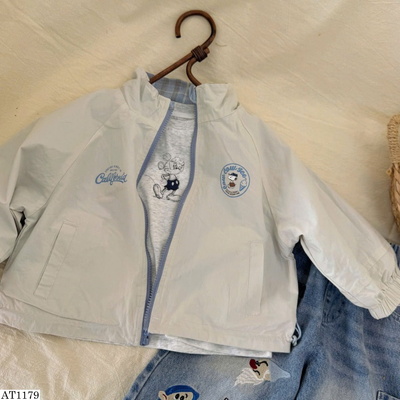 AT1179 ÁO KHOÁC 2 MẶT KẺ SỌC SNOOPY