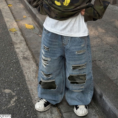 QT5373 QUẦN JEAN RÁCH BT HÃNG TAIRU