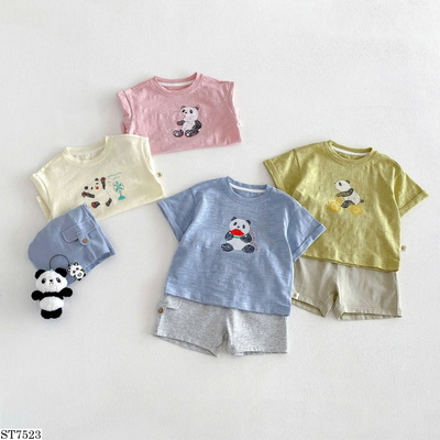 ST7523 SET ÁO HOẠ TIẾT GẤU TRÚC MIX QUẦN SHORT BT