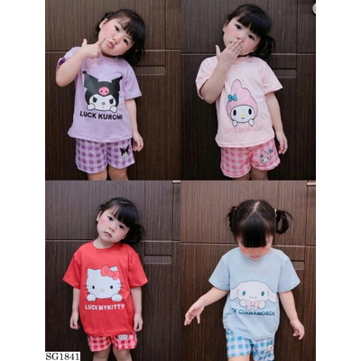SG1841 BỘ NGỦ ÁO HOẠT HÌNH KURUMI MIX QUẦN KẺ CARO BG