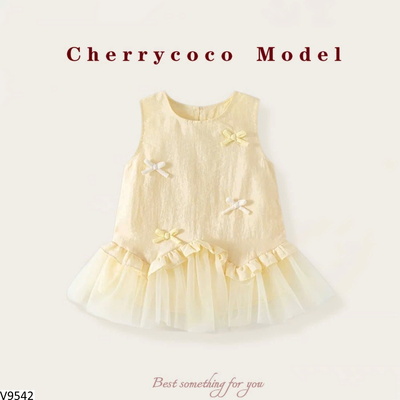 V9542 VÁY CÔNG CHÚA SÁT NÁCH HỌA TIẾT NƠ CHERRYCOCO