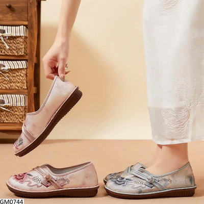 GM0744 GIÀY VẢI THÊU HOA CỔ ĐIỂN