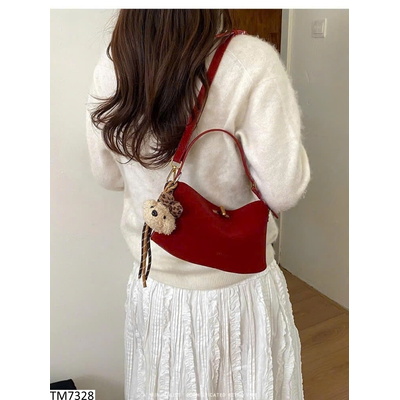 TM7328 TÚI XÁCH THỜI TRANG KÈM CHARM
