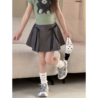 V9653 CHÂN VÁY XẾP LY NỮ SINH XÁM YUKIDS