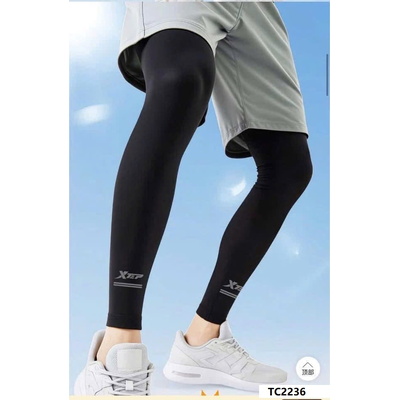 TC2236 SET 2 ĐÔI TẤT ĐÙI THỂ THAO XTEP
