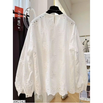 AM2342 ÁO SƠ MI DẬP LỖ
