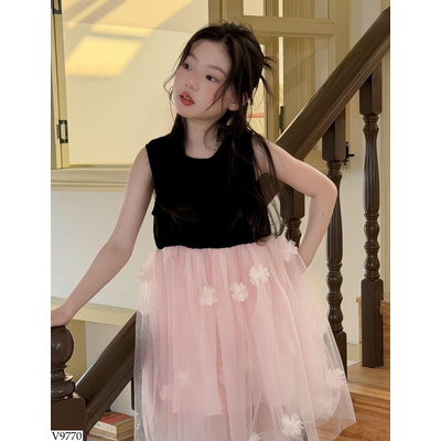 V9770 KIỂU ÁO BALO KẾT HỢP VỚI VÁY BỒNG CÔNG CHÚA