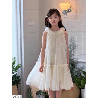 V9768 VÁY VOAN CỔ YẾM CHẤM BI