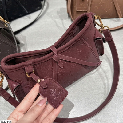 TM7445 TÚI ĐEO CHÉO NỮ SANG CHẢNH