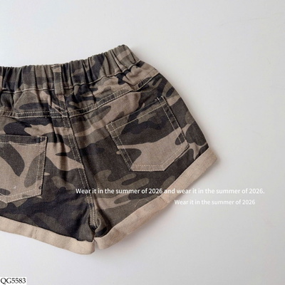 QG5583 QUẦN SHORT NGẮN ỐNG RỘNG HỌA TIẾT RẰN RI