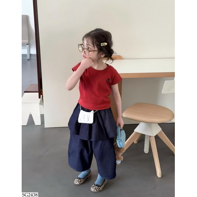 SG2438 ÁO THUN ĐỎ MIX QUẦN SUÔNG LIỀN CHOÀNG VÁY