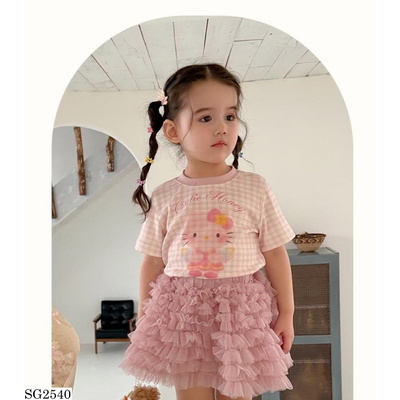 SG2540 ÁO THUN NGẮN TAY IN HÌNH KITTY, CHÂN VÁY VOAN LƯỚI XẾP TẦNG