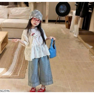 SG2596 SET ÁO KITTY PHỐI QUẦN JEAN SUÔNG