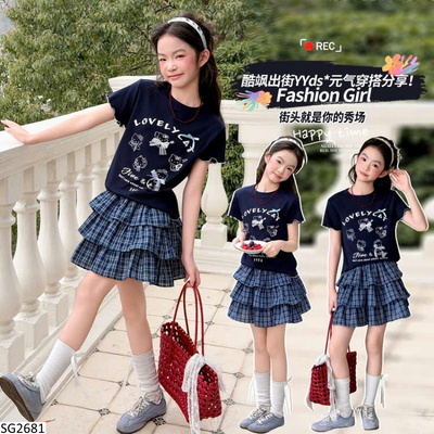 SG2681 SET ÁO KITTY MIX CHÂN VÁY KẺ CHO BG
