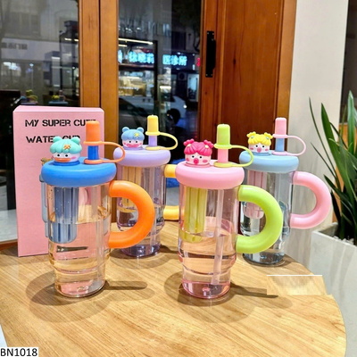 BN1018 BÌNH NƯỚC CUTE CÓ ỐNG HÚT