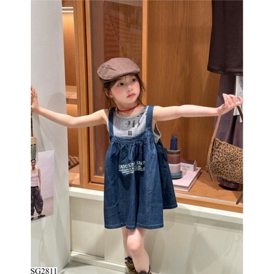 SG2811 ÁO SÁT NÁCH VÀ VÁY YẾM JEANS BG
