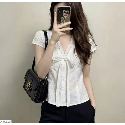 AM3026 ÁO CỔ V VIỀN REN CHO NỮ