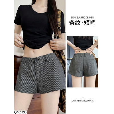 QM6393 QUẦN SHORT KẺ SỌC CẠP THẤP