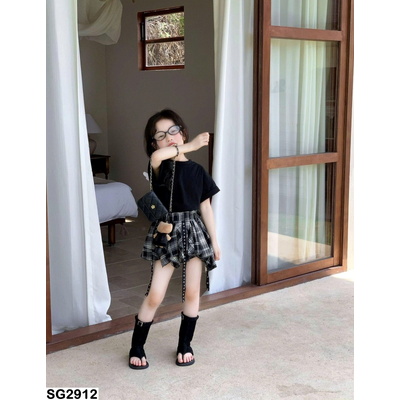 SG2912 ÁO ĐEN MIX CV CARO
