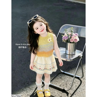 SG2966 ÁO SÁT NÁCH MTG SẮC MÀU MIX CHÂN VÁY HOA