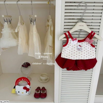 SG2978 SET ÁO CHẤM BI MIX CHÂN VÁY