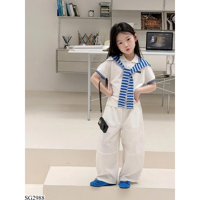 SG2988 ÁO POLO KÈM KHĂN KẺ AMBB