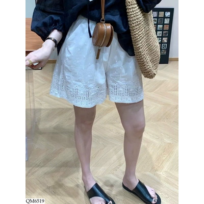 QM6519 QUẦN SHORT THÔ PHỐI REN