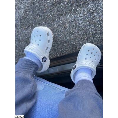 GD523 GIÀY CROCS CHO TRẺ VÀ BỐ MẸ