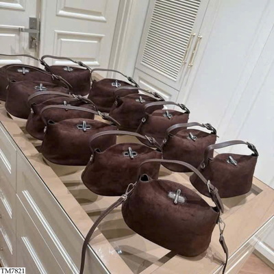 TM7821 TÚI ĐEO CHÉO THỜI TRANG