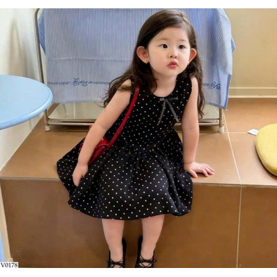V0178 VÁY CHẤM BI CHO BÉ GÁI