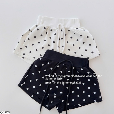 QG5776 QUẦN SHORT CHẤM BI CHO BG
