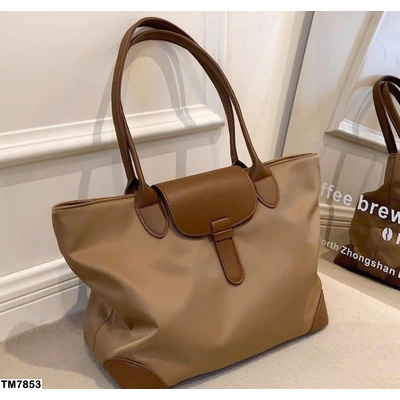 TM7853 TÚI TOTE PHỐI DA KHÓA GÀI