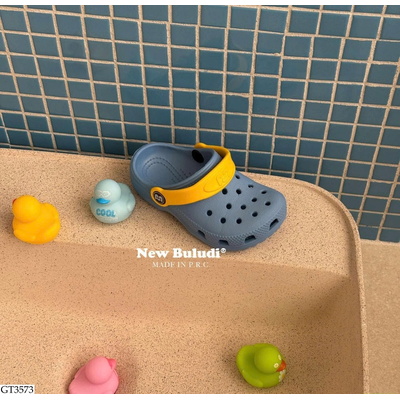 GT3573 CROCS PHỐI MÀU QUAI CAO CẤP XSHX