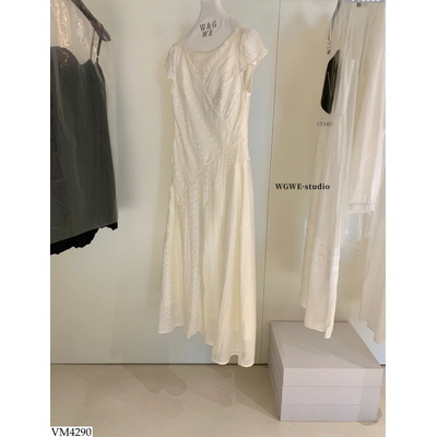 VM4290 VÁY DÀI TRẮNG DÁNG XÒE W.G.W.E